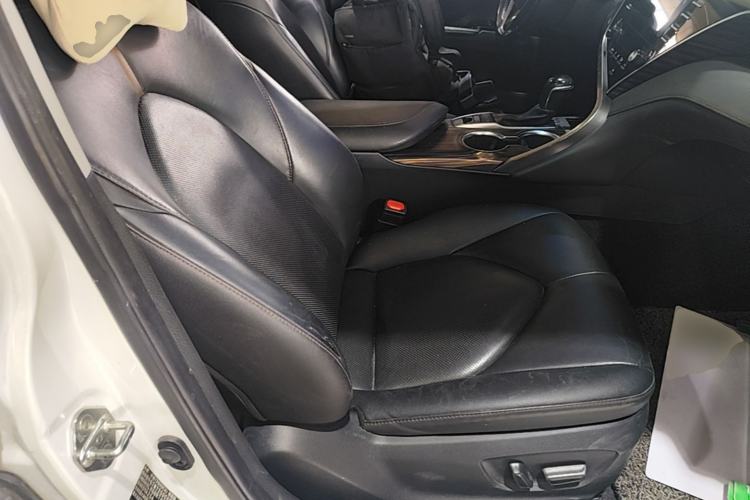 Used Toyota Camry 2019 2.5G Luxury Edition China VI Standard Right Front Seat