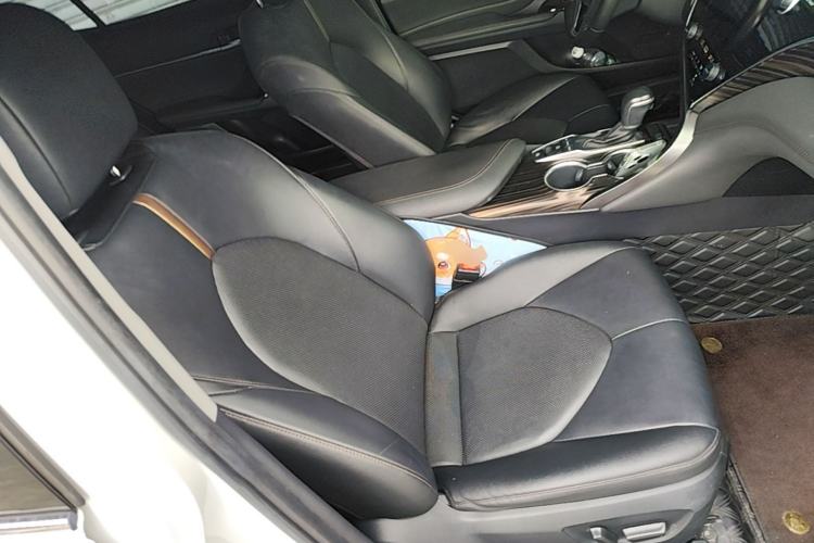 Used Toyota Camry 2019 2.5G Luxury Edition China VI Standard Right Front Seat