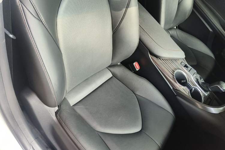 Used Toyota Camry 2019 2.0G Luxury Edition China VI Standard Right Front Seat