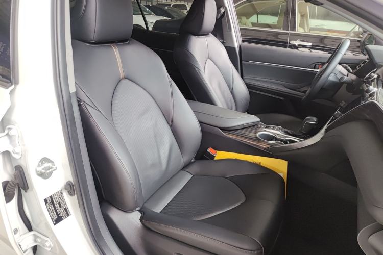 Used Toyota Camry 2019 2.5G Luxury Edition China VI Standard Right Front Seat