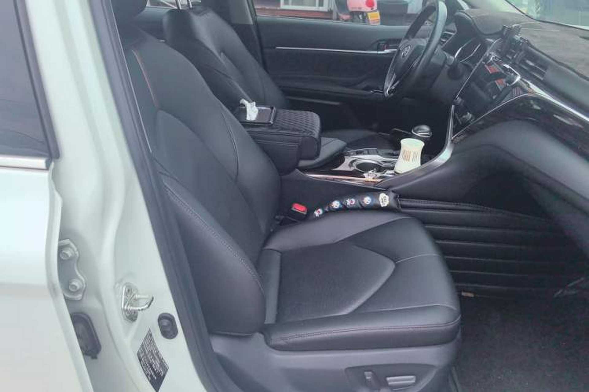 Used Toyota Camry 2019 2.0G Luxury Edition China VI Standard Right Front Seat