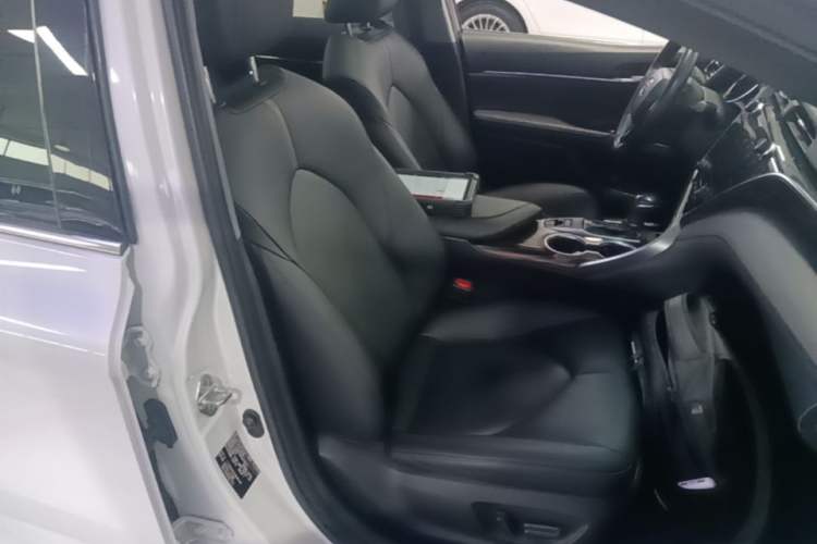 Used Toyota Camry 2019 2.5G Luxury Edition China VI Standard Right Front Seat