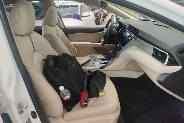 Used Toyota Camry 2019 Dual-Engine 2.5 HG Luxury Edition China VI Standard Right Front Seat