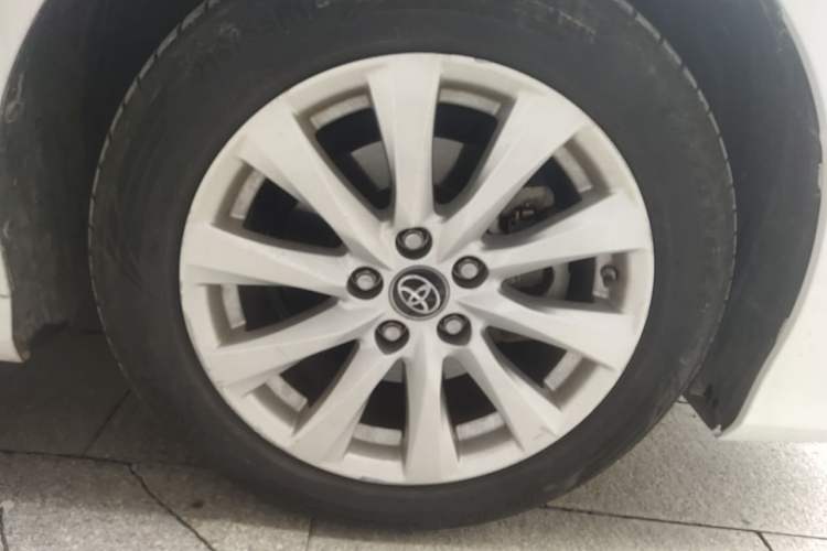 Used Toyota Camry 2019 2.0G Luxury Edition China VI Standard Right Front Wheel Hub
