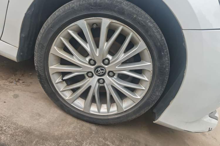 Used Toyota Camry 2019 2.5G Luxury Edition China V Standard Right Front Wheel Hub