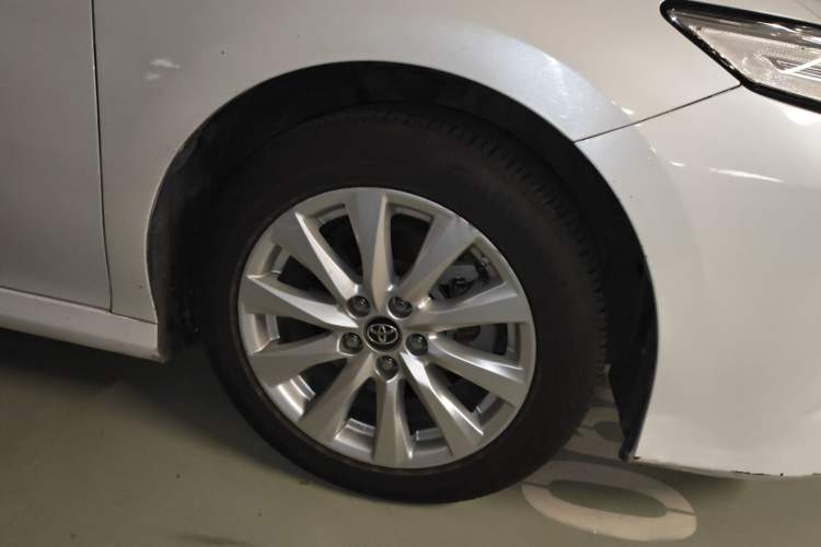 Used Toyota Camry 2019 2.0G Luxury Edition China VI Standard Right Front Wheel Hub