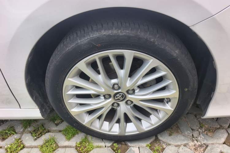 Used Toyota Camry 2019 2.5G Luxury Edition China V Standard Right Front Wheel Hub