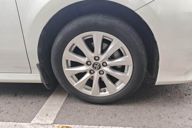 Used Toyota Camry 2019 2.0G Luxury Edition China VI Standard Right Front Wheel Hub