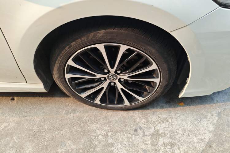 Used Toyota Camry 2019 2.5S FENGSHANG Version China VI Standard Right Front Wheel Hub