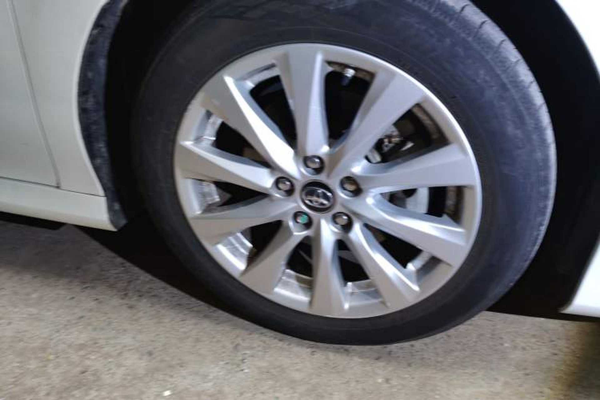 Used Toyota Camry 2019 2.0G Luxury Edition China VI Standard Right Front Wheel Hub