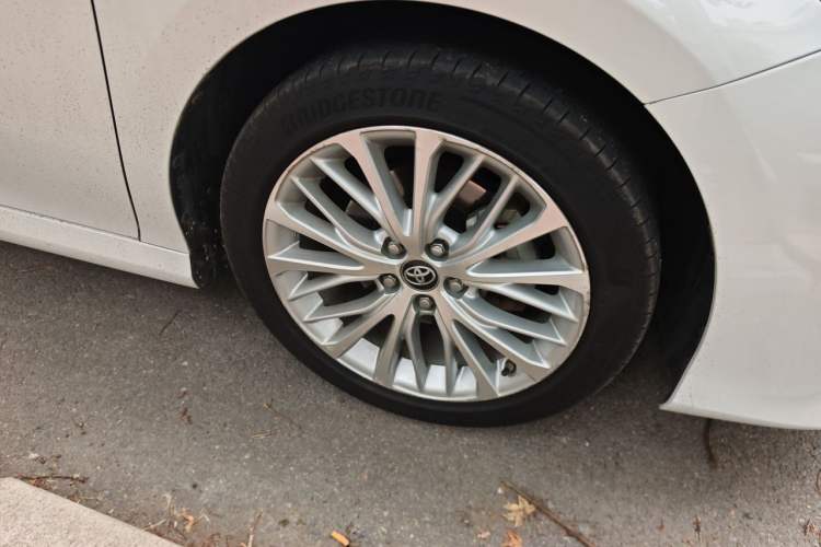 Used Toyota Camry 2019 2.5G Luxury Edition China VI Standard Right Front Wheel Hub