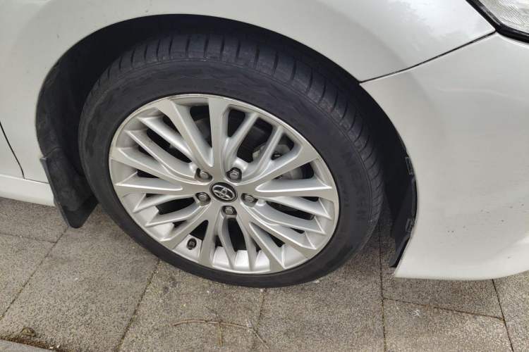 Used Toyota Camry 2019 2.5G Luxury Edition China V Standard Right Front Wheel Hub
