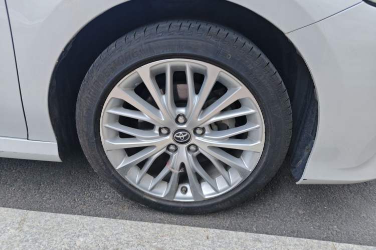 Used Toyota Camry 2019 2.5G Luxury Edition China V Standard Right Front Wheel Hub