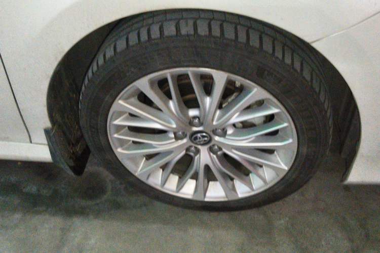 Used Toyota Camry 2019 2.5G Luxury Edition China VI Standard Right Front Wheel Hub