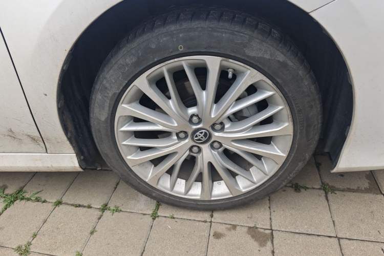 Used Toyota Camry 2019 2.5G Luxury Edition China VI Standard Right Front Wheel Hub