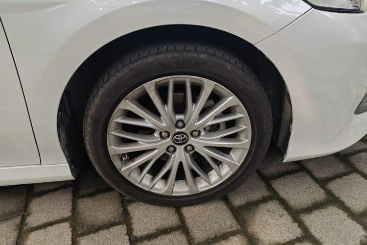 Used Toyota Camry 2019 2.5G Luxury Edition China VI Standard Right Front Wheel Hub