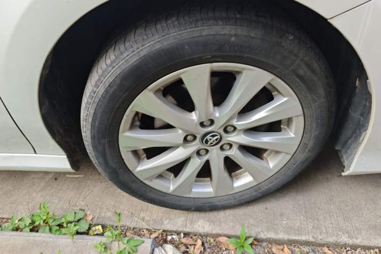 Used Toyota Camry 2019 2.0G Luxury Edition China VI Standard Right Front Wheel Hub