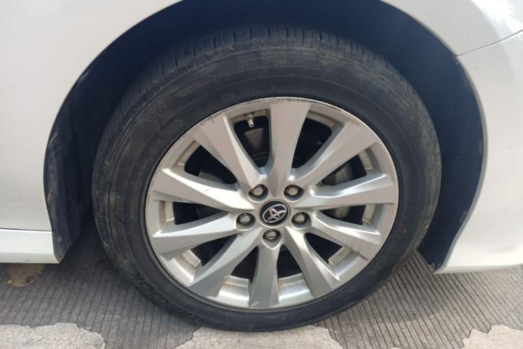 Used Toyota Camry 2019 2.0G Luxury Edition China V Standard Right Front Wheel Hub