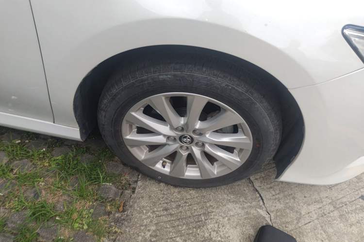 Used Toyota Camry 2019 2.0G Luxury Edition China VI Standard Right Front Wheel Hub