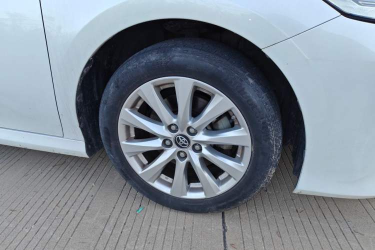 Used Toyota Camry 2019 2.0G Luxury Edition China VI Standard Right Front Wheel Hub
