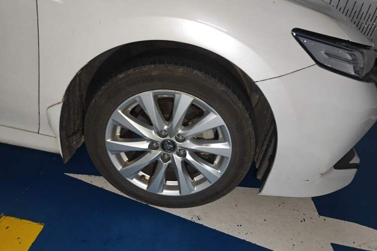 Used Toyota Camry 2019 2.0G Luxury Edition China VI Standard Right Front Wheel Hub