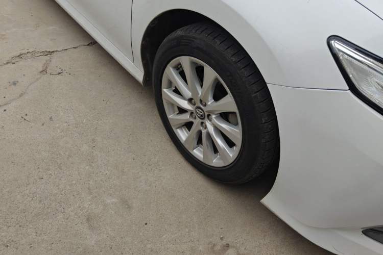 Used Toyota Camry 2019 Revised Version 2.0G Luxury Edition Right Front Wheel Hub