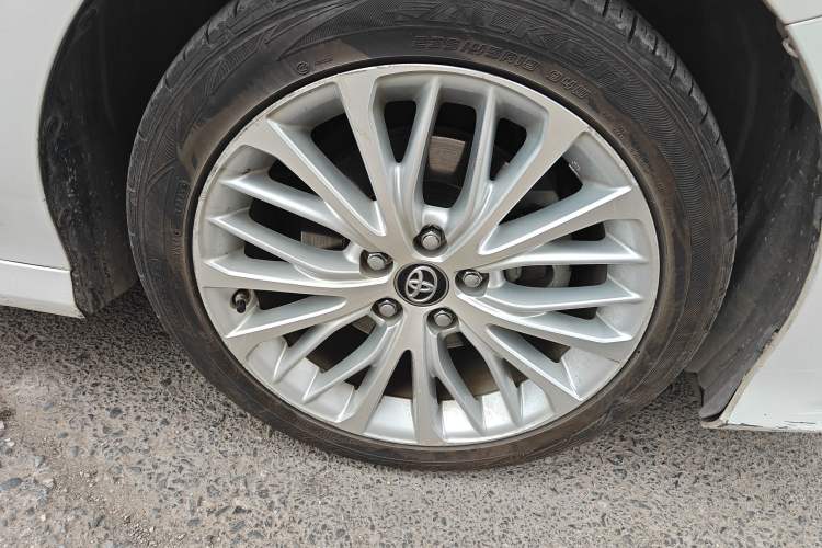 Used Toyota Camry 2019 2.5G Luxury Edition China V Standard Right Front Wheel Hub