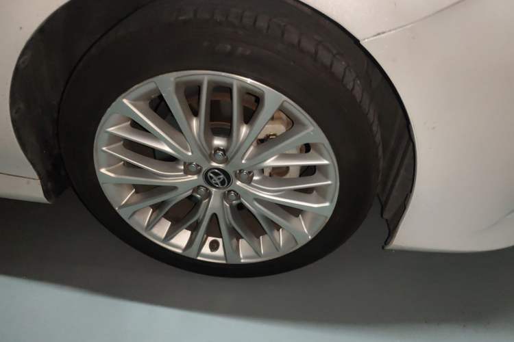 Used Toyota Camry 2019 2.5G Luxury Edition China VI Standard Right Front Wheel Hub