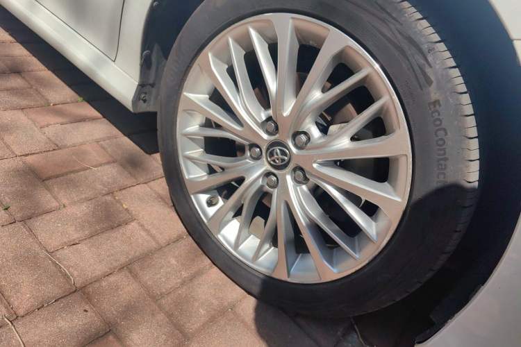 Used Toyota Camry 2019 2.5G Luxury Edition China VI Standard Right Front Wheel Hub