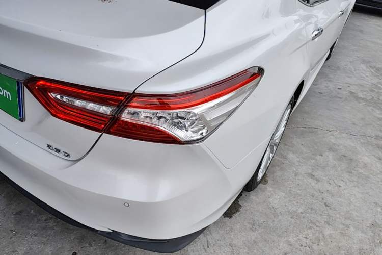 Used Toyota Camry 2019 2.5G Luxury Edition China VI Standard Right Rear Taillight