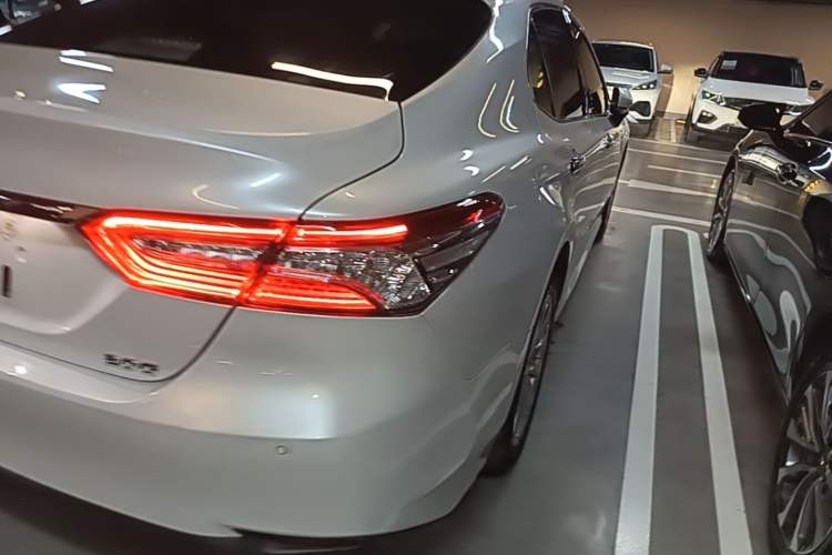 Used Toyota Camry 2019 Revised Version 2.0G Luxury Edition Right Rear Taillight