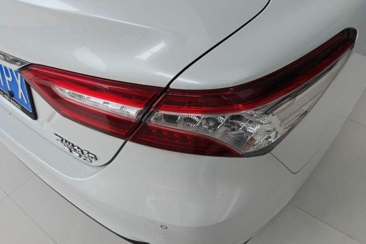Used Toyota Camry 2019 2.5G Luxury Edition China VI Standard Right Rear Taillight