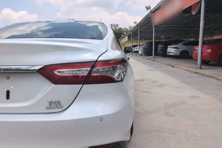 Used Toyota Camry 2019 2.0G Luxury Edition China V Standard Right Rear Taillight