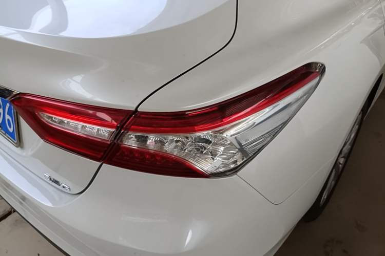 Used Toyota Camry 2019 2.0G Luxury Edition China VI Standard Right Rear Taillight