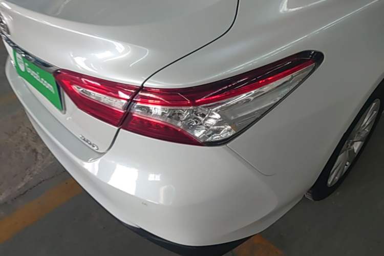 Used Toyota Camry 2019 Revised Version 2.0G Luxury Edition Right Rear Taillight