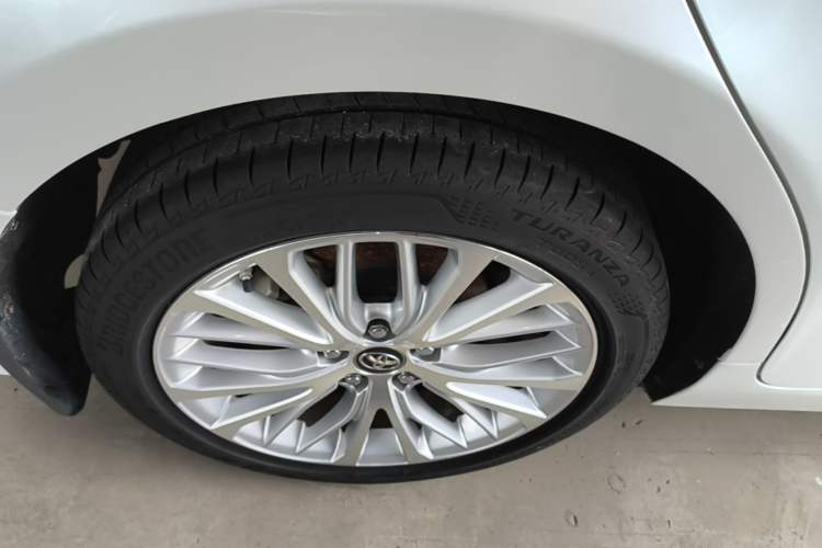 Used Toyota Camry 2019 Revised Version 2.5G Luxury Edition Right Rear Wheel Hub