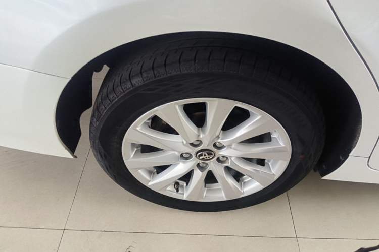 Used Toyota Camry 2019 2.0G Luxury Edition China VI Standard Right Rear Wheel Hub