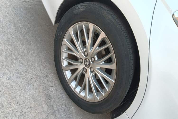 Used Toyota Camry 2019 Revised Version 2.5G Luxury Edition Right Rear Wheel Hub