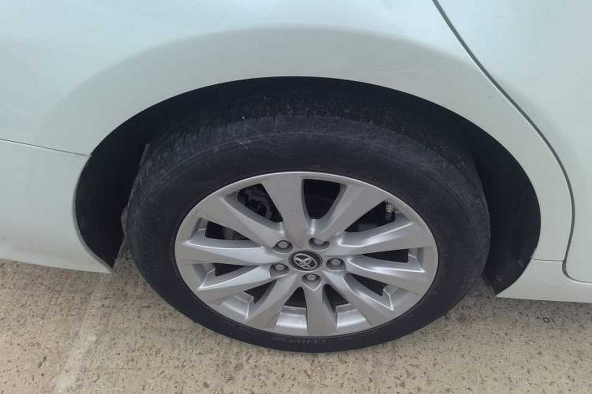 Used Toyota Camry 2019 2.0G Luxury Edition China VI Standard Right Rear Wheel Hub