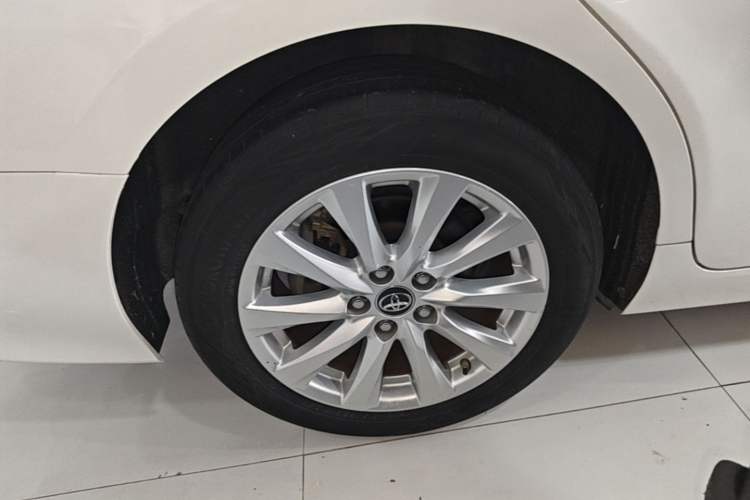 Used Toyota Camry 2019 2.0G Luxury Edition China VI Standard Right Rear Wheel Hub