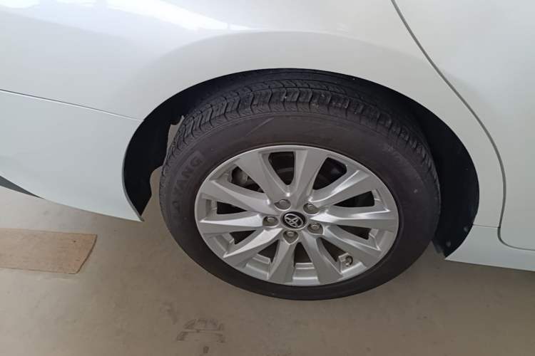 Used Toyota Camry 2019 2.0G Luxury Edition China VI Standard Right Rear Wheel Hub