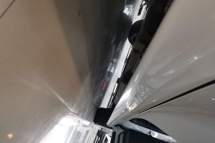 Used Toyota Camry 2019 Revised Version 2.5G Luxury Edition Right Side Sill