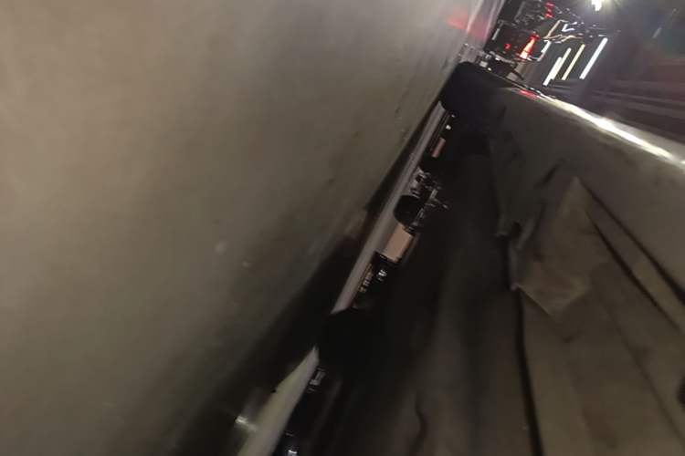 Used Toyota Camry 2019 Revised Version 2.0G Luxury Edition Right Side Sill