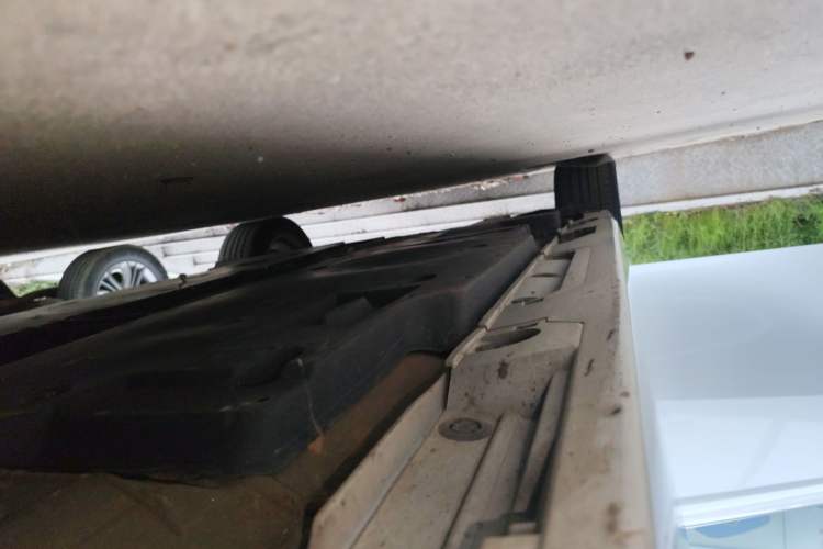 Used Toyota Camry 2019 Revised Version 2.0G Luxury Edition Right Side Sill