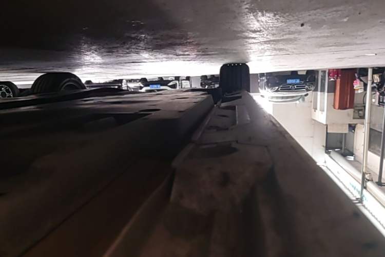 Used Toyota Camry 2019 Revised Version 2.0G Luxury Edition Right Side Sill