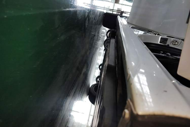 Used Toyota Camry 2019 Revised Version 2.0S Fēngshàng Edition Right Side Sill