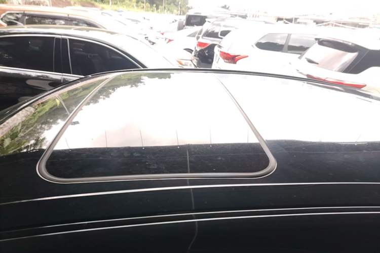 Used Toyota Camry 2019 Revised Version 2.5S Fēngshàng Edition Roof