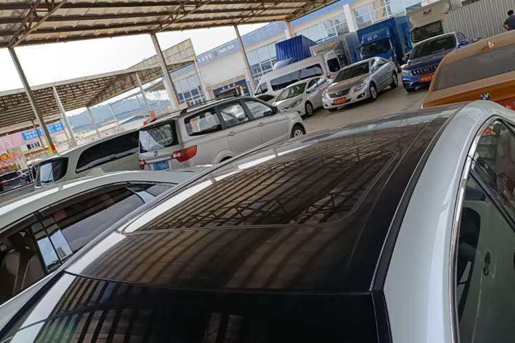 Used Toyota Camry 2019 2.0G Luxury Edition China VI Standard Roof