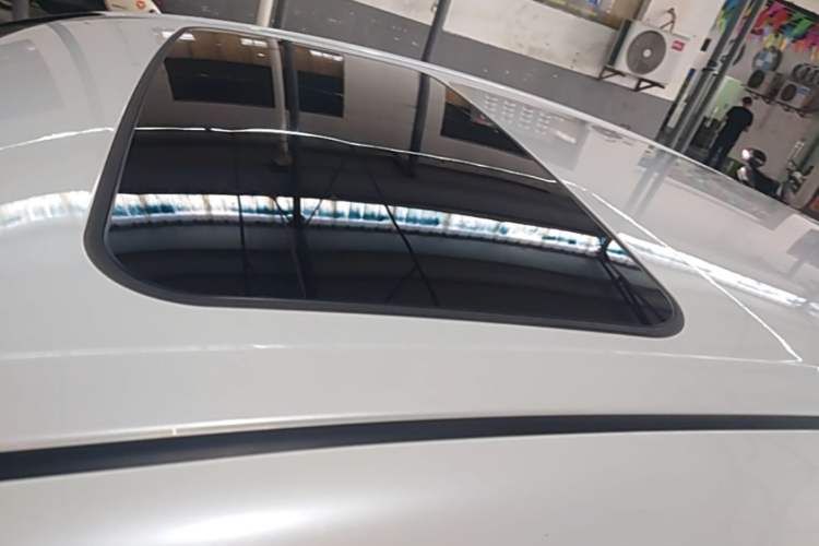Used Toyota Camry 2019 Revised Version 2.0G Luxury Edition Roof