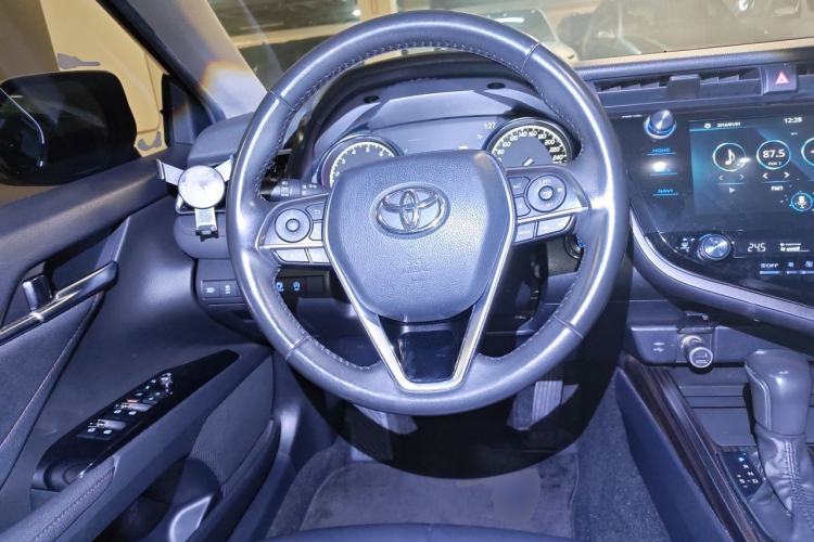 Used Toyota Camry 2019 2.5G Luxury Edition China VI Standard Steering Wheel